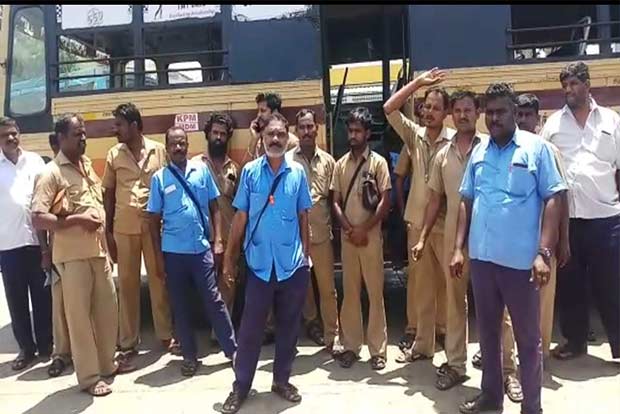 Bus drivers raising slogans at Madurantakam bus depot