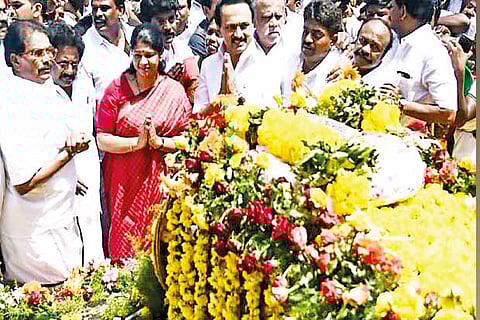 M K Stalin and party?s women?s wing secretary and MP Kanimozhi pay their homage  at the Immanuel Sekharan