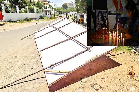 Banners remain on roads even after techie’s death