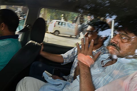 Enforcement Directorate officials take DK Shivakumar to produce him at a special court