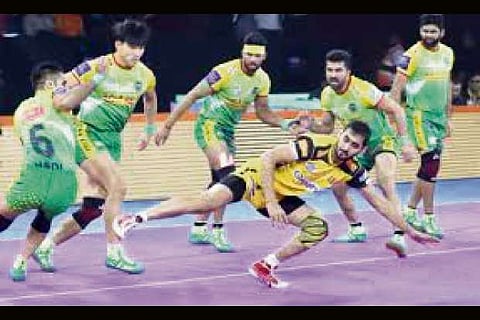 Telugu Titans, Patna Pirates settle for thrilling 42-42 tie