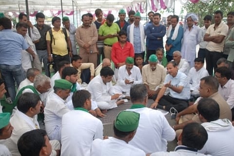UP farmers end march after meeting govt officials