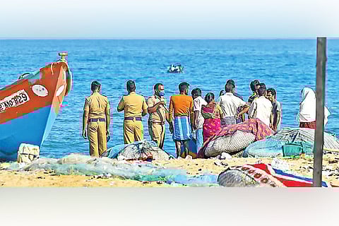 Police personnel patrol along Marina beach to enforce the lockdown in wake of the pandemic