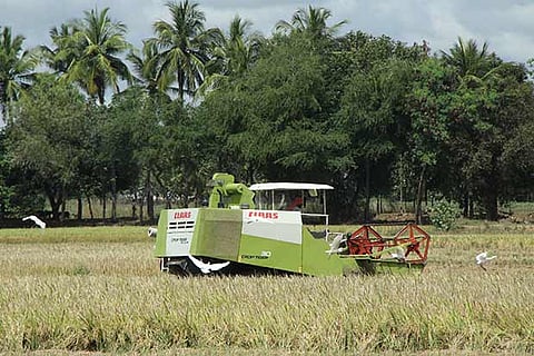 With repair shops closed, farmers fear delay in crop harvests