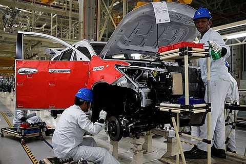 Lockdown deepens woes of automobile dealers: Ind-Ra