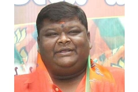 Kannada celluloid comedian 'Bullet' Prakash dead