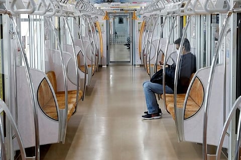 Japan may broaden emergency, as Abe plans cash payouts for all