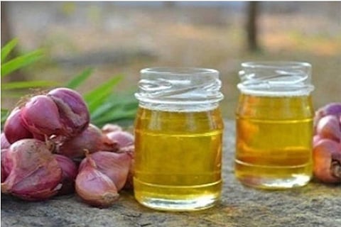 Onion oil: For all your hair care needs