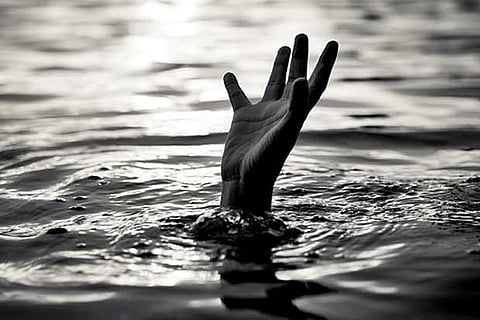 Stopped at border, vendor swims across Cauvery to meet daughter in TN hosp, drowns