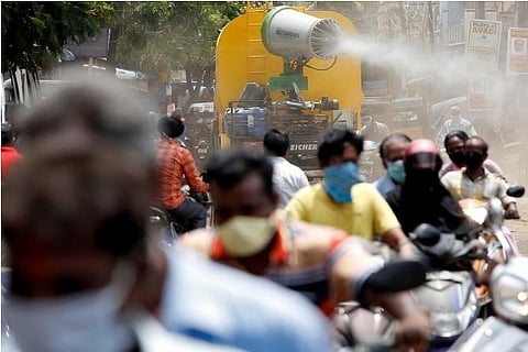 Total lockdown in 5 Tamil Nadu districts from April 26: Here's the list of services available