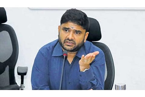 E-pass can be obtained by submitting Aadhaar card: Commissioner of Chennai Corporation