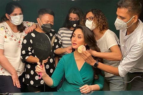 Kareena introduces her 'warriors' during shoot