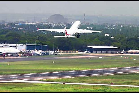 399 Indians arrive from US, Oman and  Dubai