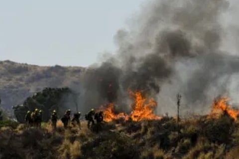 Spain wildfire forces 3,000 residents to evacuate
