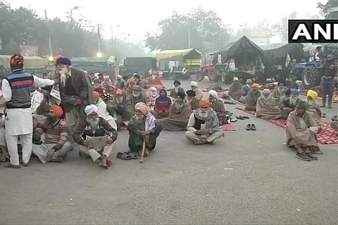 Farmer leaders call meeting before talks with Centre