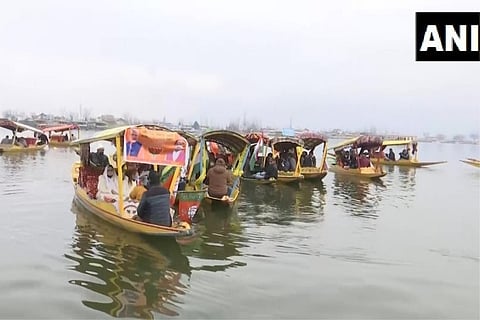 Shikara Carrying BJP Workers, Mediapersons Capsizes in Dal Lake During Poll Campaign