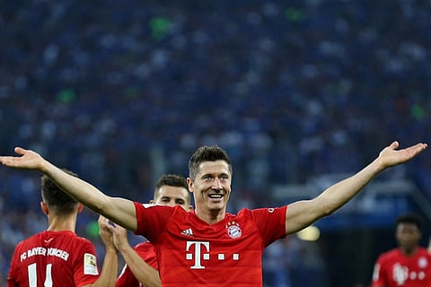 Lewandowski breaks 250-goal barrier in Bundesliga