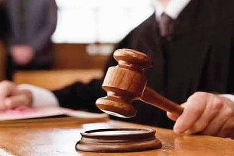 Amend service rules to fix accountability of govt staff: HC