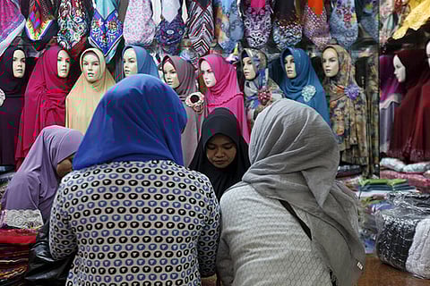 Fundamental Rights in Iran: Enforcement of veil, and the ‘sense’ of decorum