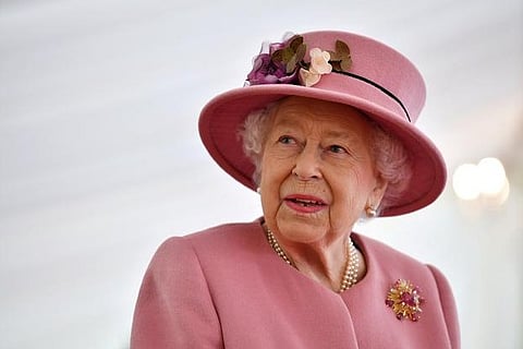 Many just want a hug for Christmas this year, Queen Elizabeth says