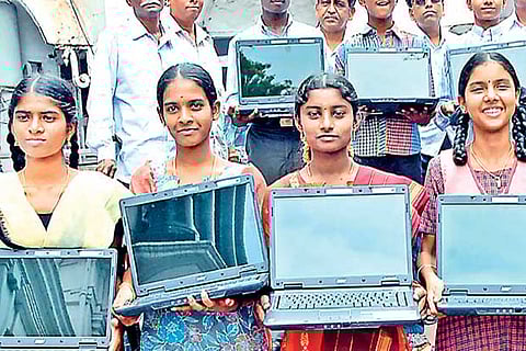 Free laptop scheme reloaded, 1 gadget for 4 students