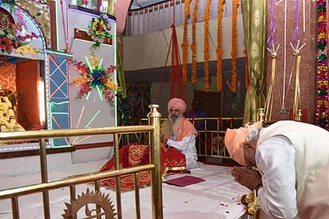 PM, others pay tribute to Sant Ravidas on his birth anniv