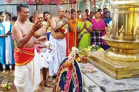 Maha Sivaratri Vizha begins in Eathamozhi Kalahasthi Sivan temple