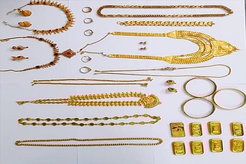 The gold recovered from Lokanayaki and Shalini