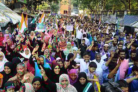 Members of Tamil Nadu Thowheed Jamath protesting against the attacks on Muslim during violence