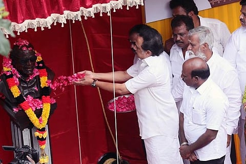 MK Stalin unveils statue of former CM Karunanidhi