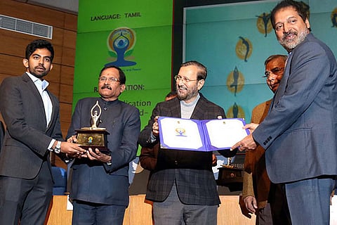 Hello FM receives International Yoga Day Media Award