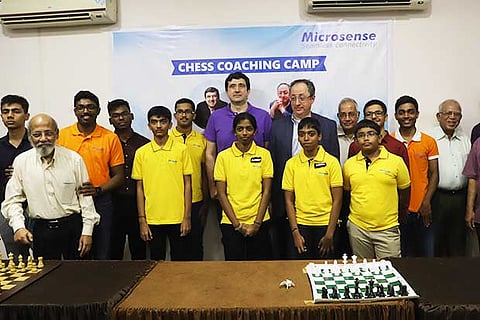 Vladimir Kramnik and Boris Gelfand during a chess training camp in Chennai