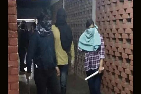 JNU violence: Police zero in on suspects