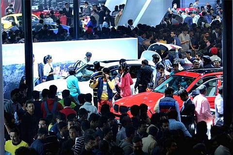 Auto expo to witness 60 launches: Jio, FB to attend