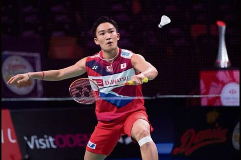 Kento Momota suffers minor injury in road accident