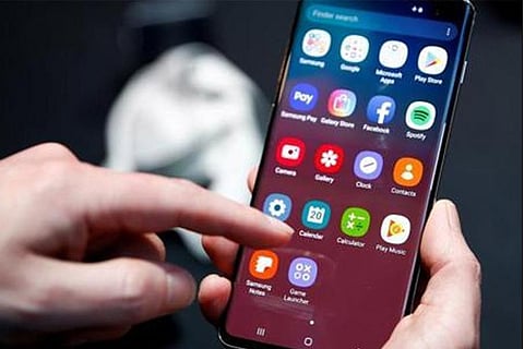 Samsung S20, Image courtesy: Reuters