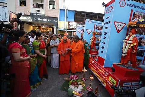 Spiritual leaders flag off the Vivekananda chariots at Parthasarathy Temple on Sunday