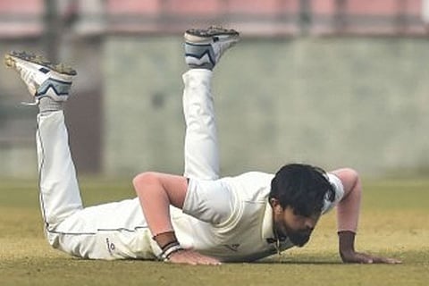 Ishant Sharma hurts ankle during Ranji match, Image courtesy: Twitter