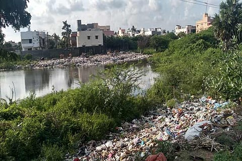 The polluted Agaramthen lake near Tambaram