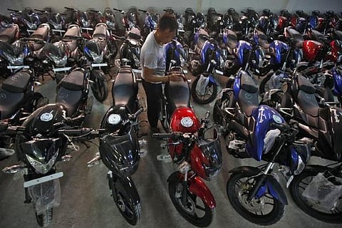 Bajaj Auto Q3 standalone net profit rises