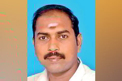 Panchayat president hacked to death by trio near Avadi