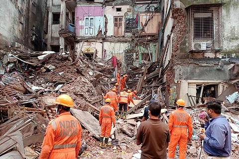 Mumbai building crash toll climbs to 6