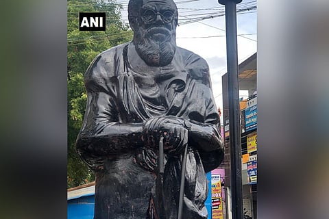 Periyar statue desecrated, tension grips Coimbatore