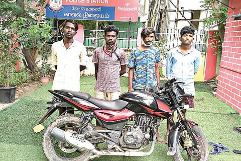 The four arrested for stealing a two-wheeler in Taramani