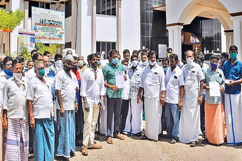 Tiruchy traders seek Minister’s intervention to reopen Gandhi market