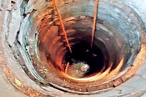 The well in which Tyre fell