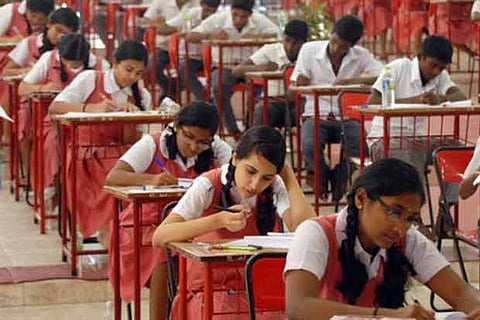 PU English paper exam held in Karnataka amid lockdown