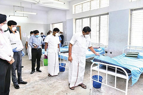 CM inspecting a new quarantine centre established at Guru Nanak College in Chennai on Saturday