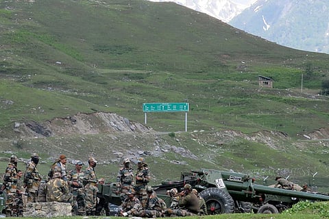 Indian military amasses more men, material at border with China