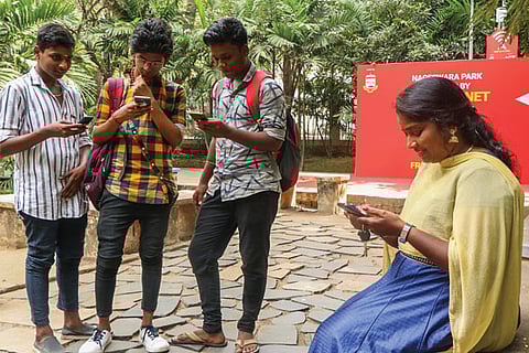 Visitors can use the service for 45 minutes a day